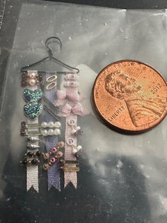 Assorted Hair accessories hanger-handcrafted (series g-1)