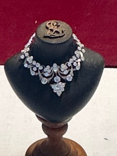 Necklace jewelry by Sun Lemmons