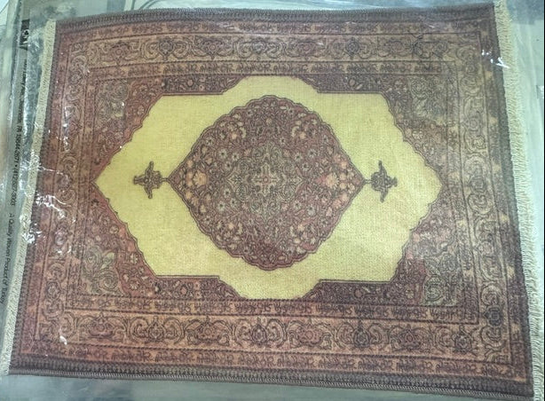Area carpet/rug (7.25x9.5 inches)