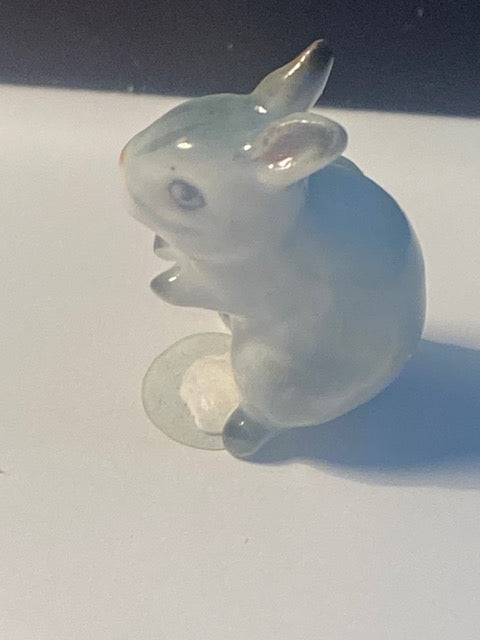 Assorted ceramic figurines