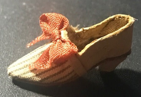 Handcrafted women's shoes