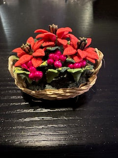 Poinsetta basket