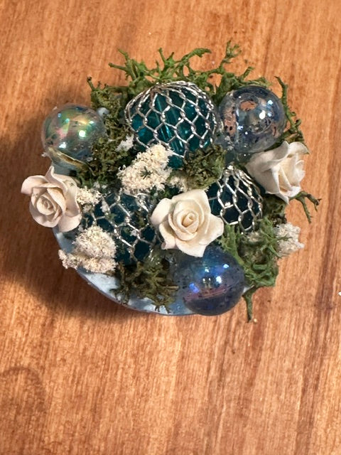 Beach centrepiece
