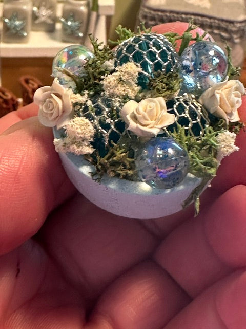 Beach centrepiece