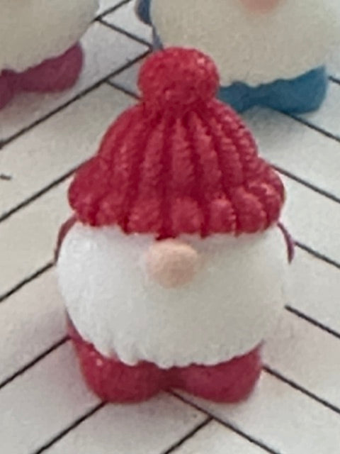 Assorted gnomes