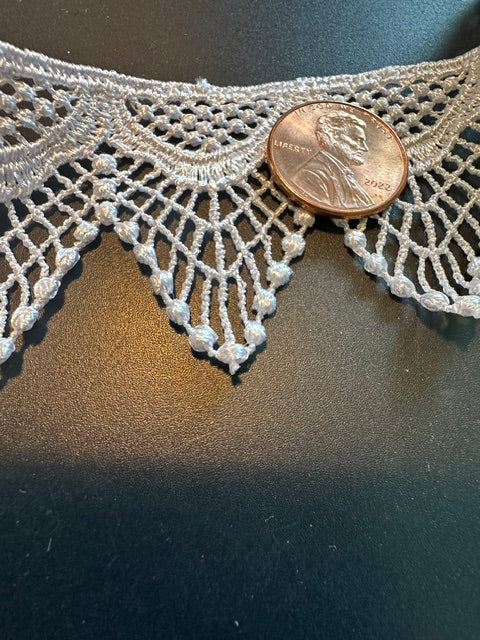 White lace-price per yard (series TR5)