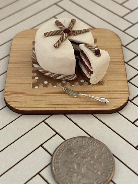 Handcrafted cake