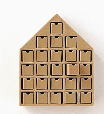 Advent calendar with drawers that open