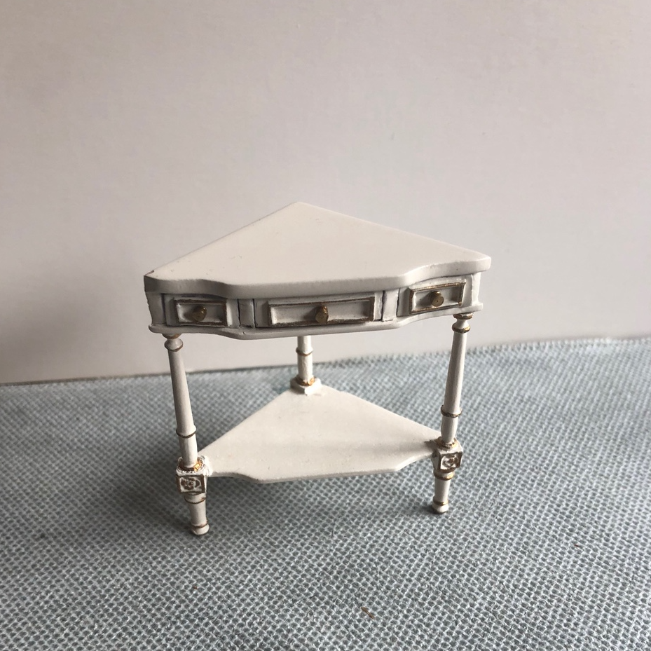 Bespaq side table Your Dollhouse Miniature Headquarters