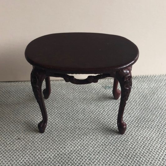 Assorted Bespaq end tables