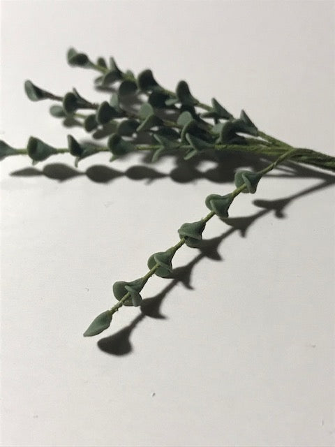 Assorted leaf stems-Priced per stem