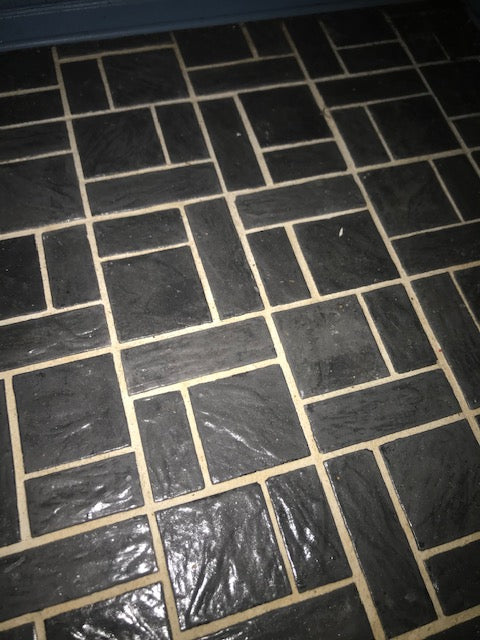 Lawbre Slate Floor