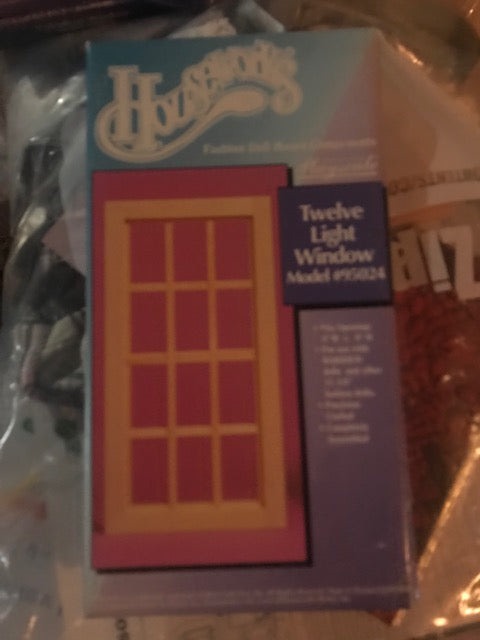 Assorted Barbie size 1:6 scale Windows