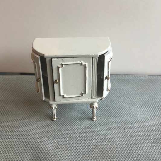 Bespaq side table